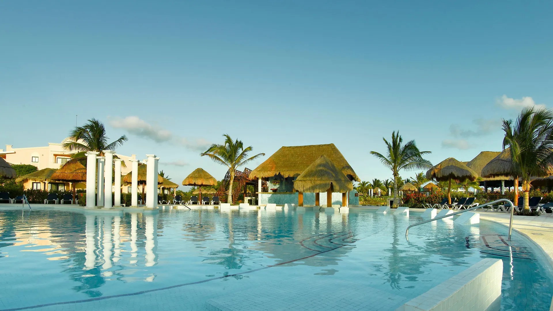 Grand Palladium Colonial Resort & Spa Riviera Maya 5*,